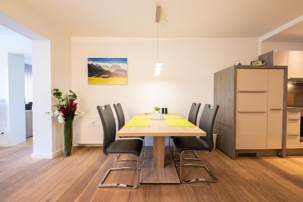 Weitblick Apartment Garmisch-Partenkirchen Ngoại thất bức ảnh